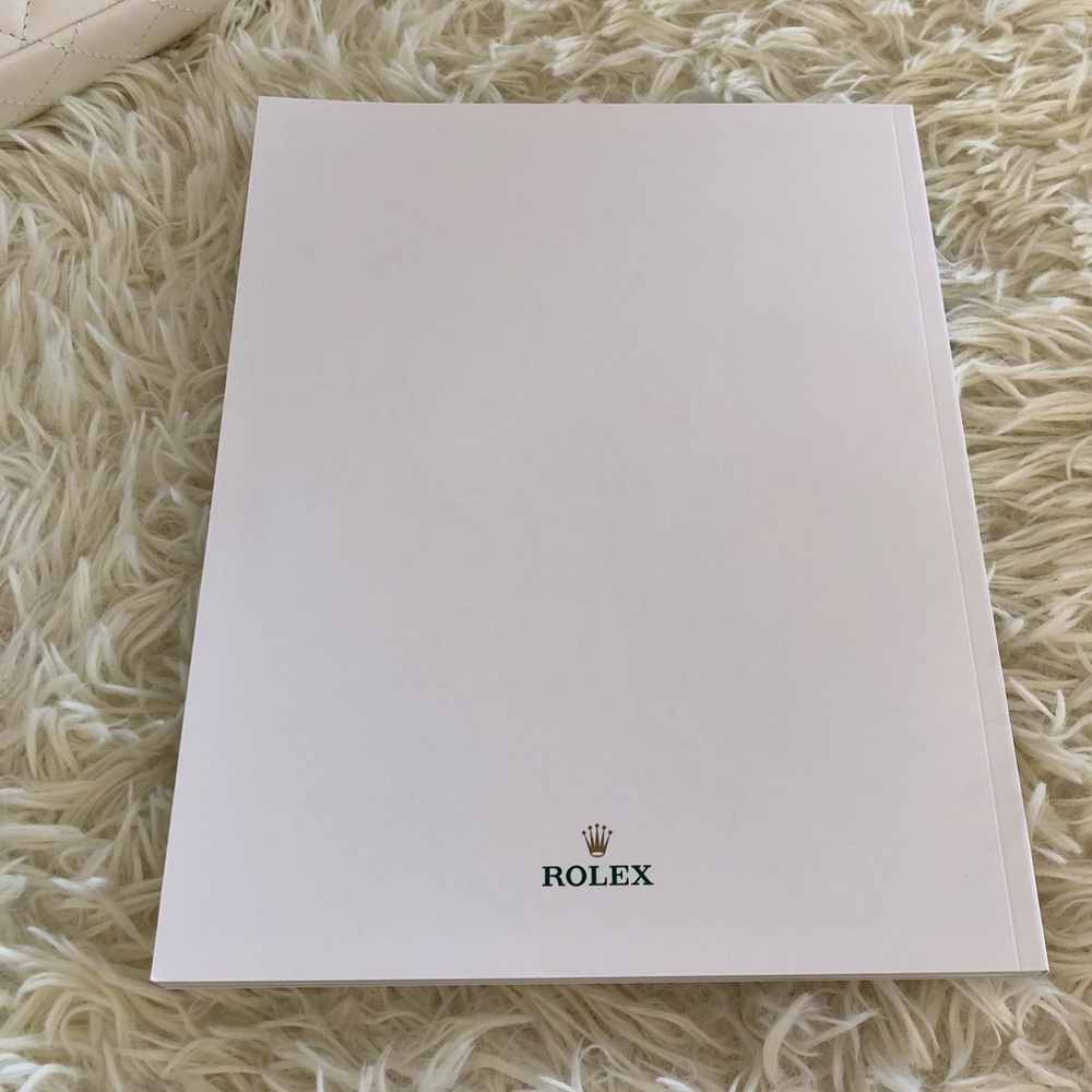 Rolex Table Book - Picture 3 of 8